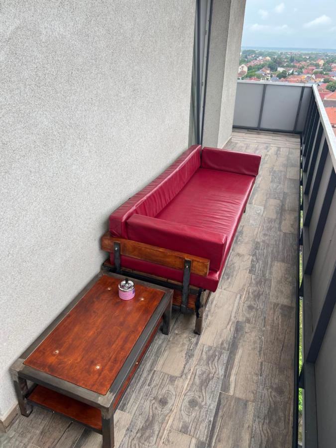 Plaza Apartment Satu Mare Dış mekan fotoğraf